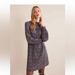 BODEN Easy yoke floral jersey dress. Size 12. New without tags.